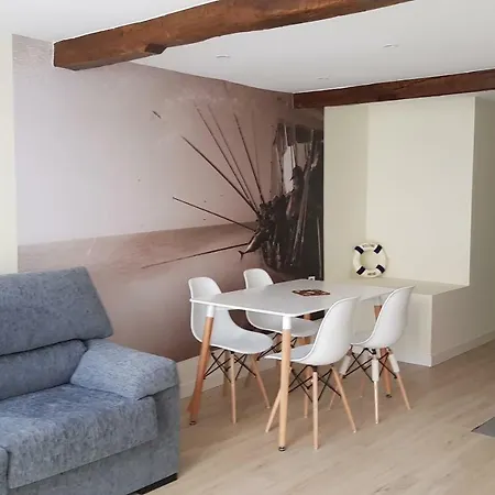 Apartamentos-bermeo 贝梅奥