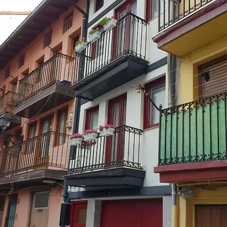 Apartamentos-bermeo Бермео