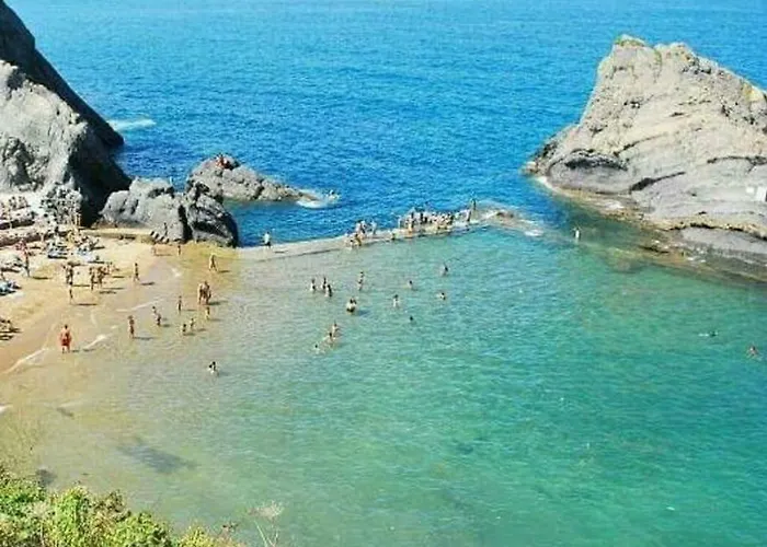 アパート Apartamentos-bermeo ベルメオ